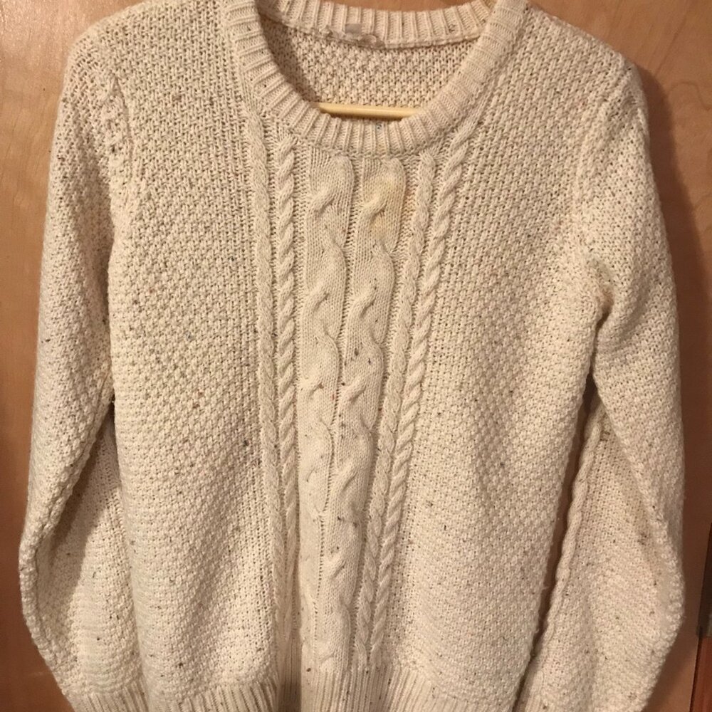 Hem & Thread cream with little hints of color, cable knit sweater size small